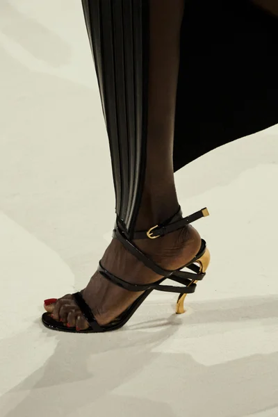 Look 81